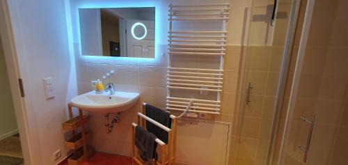 Oberdorla Apartment | Charmante Ferienwohnung 2 im Herzen von Meiningen