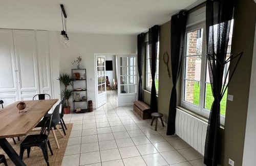 Mont-Saint-Aignan House | Charmante Maison de 3 Ch avec Jardin et Parking