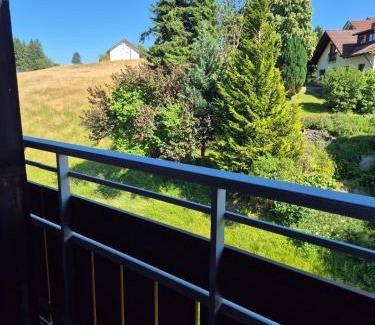 Lindenberg im Allgaeu Apartment | Charmanter Rückzugsort im DG