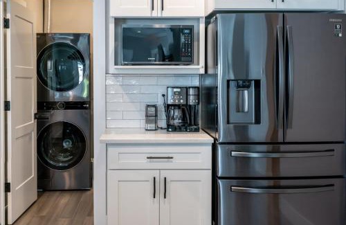 West Eugene House | Charmer Downtown 3BR Home w Free Parking near UofO