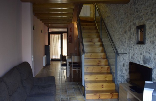 Sant Feliu de Pallerols House | Charming house in Ca la Tambona
