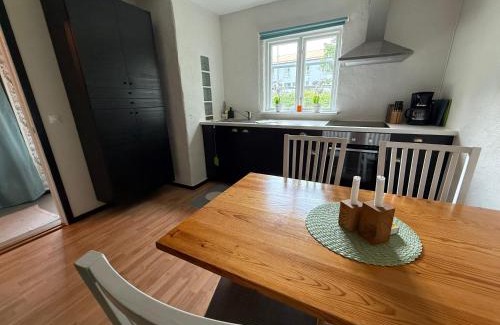 Sankt Olof Apartment | Charmig liten lägenhet på Österlen