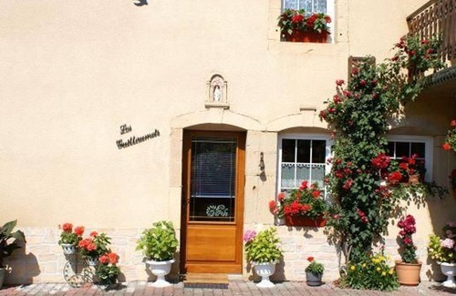 Mailleroncourt-Charette Cottage | Charming restored cottage in a forested village