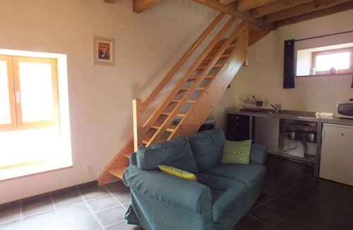 Etivey Bed & Breakfast | Charming 1 BDR Apt w/Garden in Quiet Village