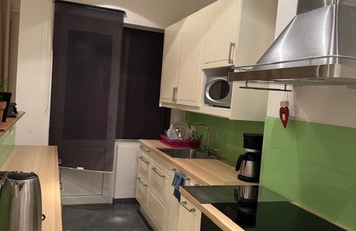 Ilot Sacre Apartment | Charming 1 bedroom apartment in Bruxelles.nGrand Place and Gallery Royal area.