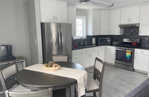 Solomons Apartment | Charming 1-bedroom apartment in peaceful Solomons with AC, WiFi