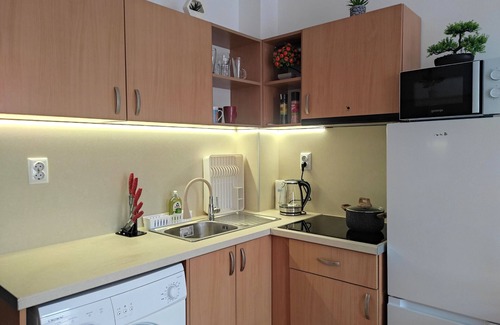 Tankovo Apartment | Charming 1-bedroom apartment in Nessebar Tankovo with Fireplace, AC, TV and WiFi