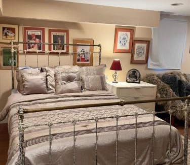 Yorktown Apartment | Charming 1-bedroom Basement Close to DC Pets Allowed
