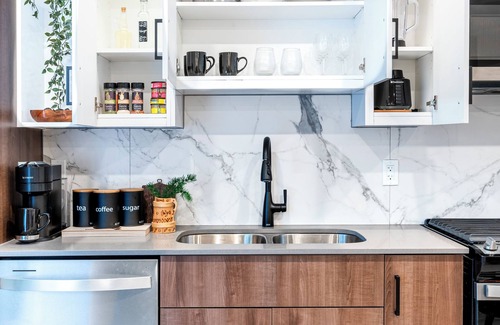 Westboro House | Charming 1 bedroom Boho retreat- Close to downtown