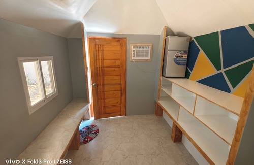 Sual Cottage | Charming 1-bedroom cottage on the beach in Victoria Alaminos with WiFi, AC