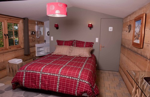 Taupont House | Charming 15th-century residence