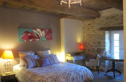 Taupont House | Charming 15th-century residence