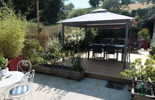 Ueberstrass Cottage | Charming 17th-Century Cottage: Modern Comforts, Near Switzerland/Germany, Scenic Surroundings