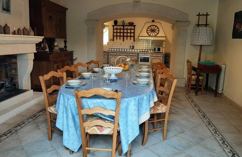 Viville Cottage | Charming 18th Century Gîte with Garden, Fireplace, and Modern Amenities
