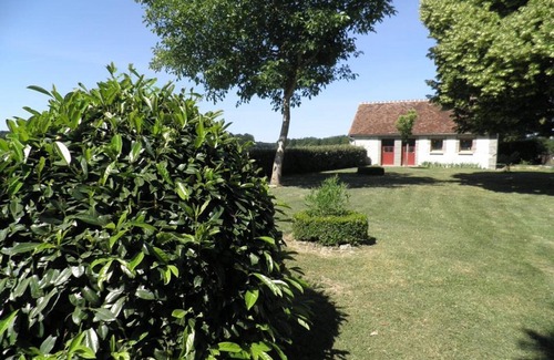 Genille Cottage | Charming 19th Century Restored Farmhouse with 5 Bedrooms, Spacious Garden, and Nearby Leisure Activities
