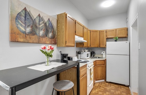 Powelton Village Apartment | Charming 1BR in Univ City
