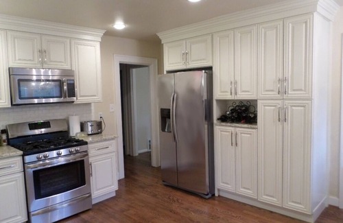 Olde Town House | Charming 2 bed/1 bath Craftsman 1 block from downtown Issaquah