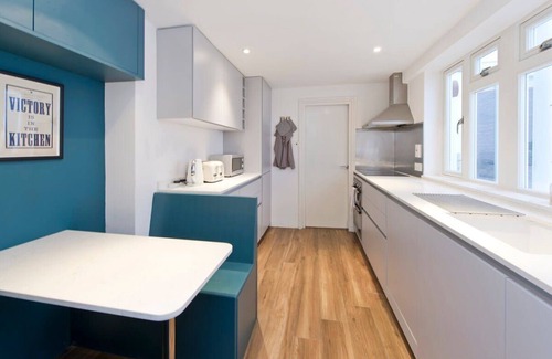 Warwick Apartment | Charming 2-Bed Apt, Pimlico