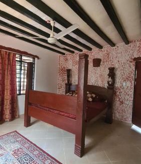 Galu House | Charming 2-Bed Cottage in Bodo a fishing village
