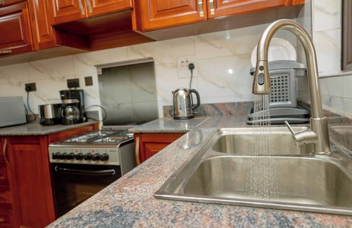 Lubowa Apartment | Charming 2-bedroom apartment - 008