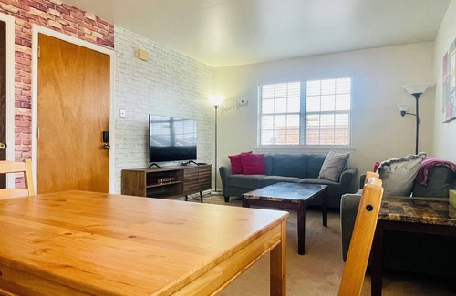 Primos Secane Apartment | Charming 2-bedroom apartment with AC, WiFi in enjoyable Primos