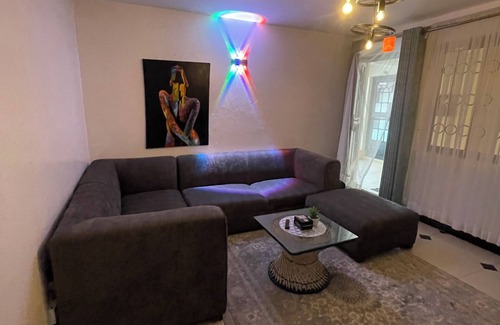 Gathanga Apartment | Charming 2-bedroom apartment with AC, WiFi in nice Ruaka