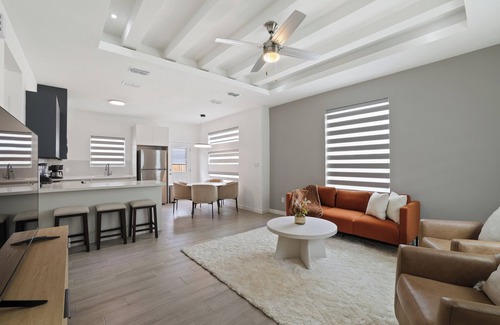 Alton Apartment | Charming 2-bedroom apartment with WiFi, AC in fabulous Alton/Mission Tx.