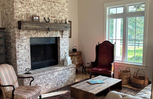 Aiken Cottage | Charming 2-bedroom cottage "The Hideout" in delightful Aiken, SC