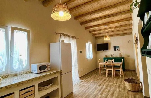 Avola House | Charming 2-bedroom country house in marvelous Avola with AC, WiFi