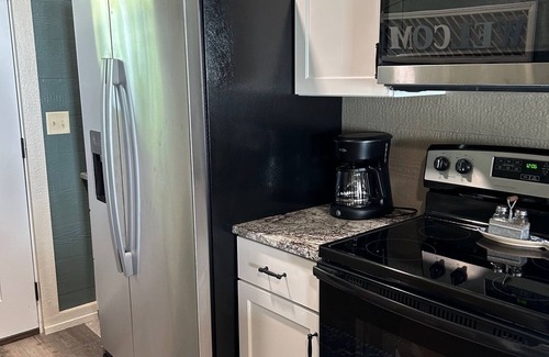 Fox Lake House | Charming 2-bedroom house ON delightful Fox Lake - all year around paradise