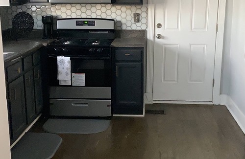 Jefferson Park House | Charming 2-bedroom house with WiFi and prine location in lovely Atlanta