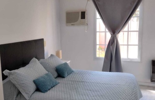 Colon House | Charming 2-bedroom house in Colón, close to the beach and downtown.
