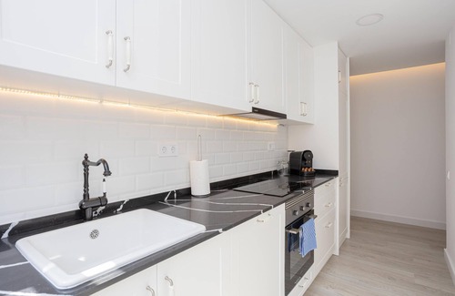 el Camp d'en Grassot i Gracia Nova Apartment | Charming 2 bedroom in Trendy Gracia, 5 mins from the metro and 10 from Sagrada Familia!