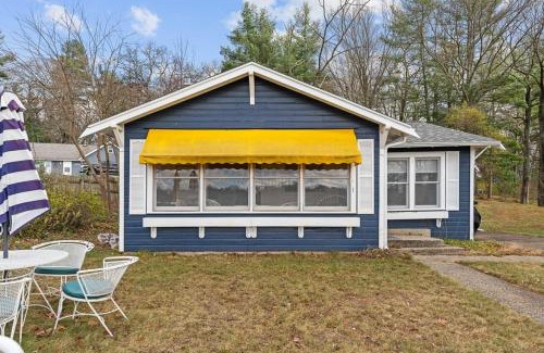 Twin Lake House | Charming 2-Bedroom Strong Cottage in Twin Lake, MI