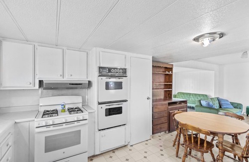 Carson City House | Charming 2-bedroom mobile home with WiFi, AC in delightful Carson City