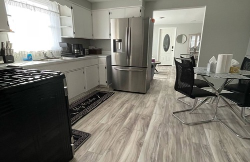 Orchard Park Apartment | Charming 2-bedroom apartment in lovely Orchard Park