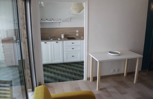 Carnot Apartment | Charming 2-room renovated with large terrace open view in Cannes