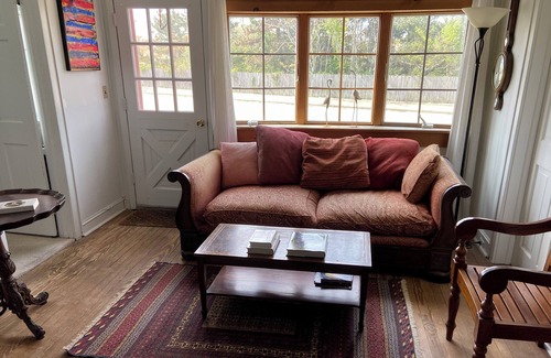 Alden Manor Cottage | Charming 3-bedroom Steps from Beach in Point Lookout