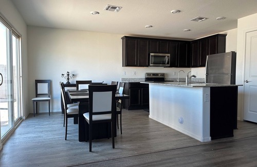 Florence House | Charming 3-bedroom house with AC, WiFi in excellent Florence