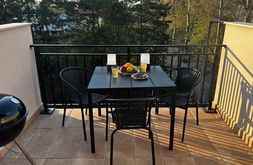 Balatonlelle Apartment | Charming 3-bedroom apartment with AC and WiFi in welcoming Balatonlelle