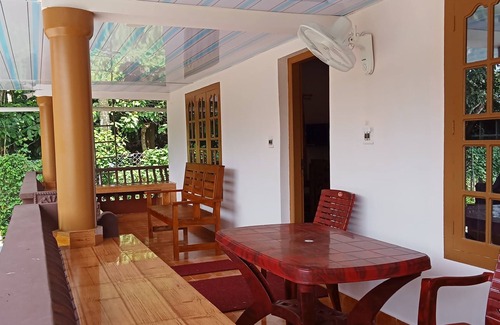 Mananthavady Villa | Charming 3-bedroom Entire Villa with WiFi, AC in nice Mananthavady