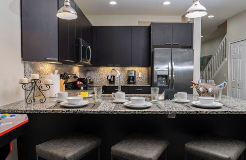 Silver Creek House | Charming 3-bedroom townhome with fitness room and private pool in Clermont