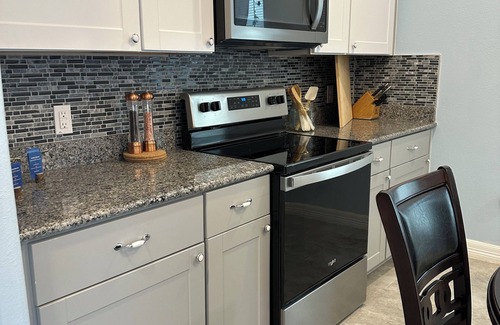 Northwest Los Angeles Heights House | Charming 3-bedroom house with WiFi and AC in wonderful San Antonio