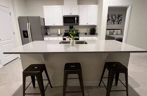 Winter Haven House | Charming 3-bedroom house in fantastic Winter Haven with WiFi, AC, Community Pool