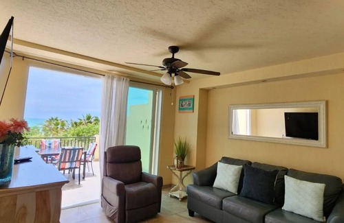 Oriente Condo | Charming 3 half bedrooms condo in Playa Azul Resort Puerto Peñasco. Owner-direct