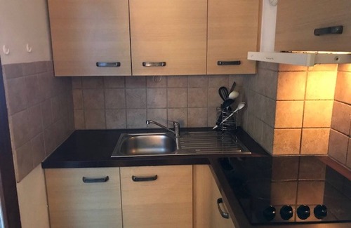 Brides-les-Bains Apartment | Charming 3-Room Apartment for 8 with Mountain View, Parking, and Balcony in Brides-les-Bains