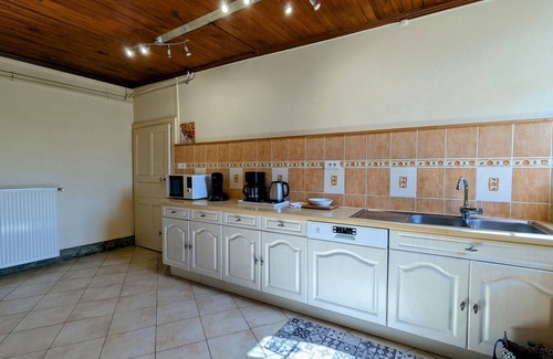 Bellefontaine Cottage | Charming 5-Bedroom House in Nature, Near Ski Resorts & Spas