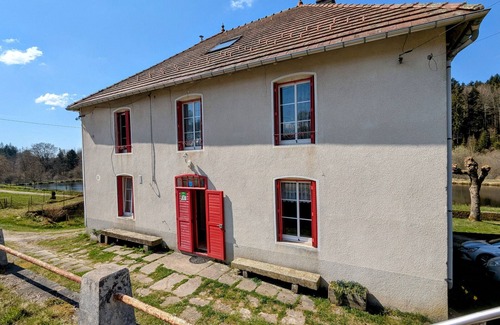 Bellefontaine Cottage | Charming 5-Bedroom House in Nature, Near Ski Resorts & Spas