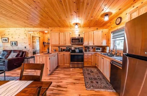 Whippleville Cottage | Charming All Wood InteriorAdirondak Cottage
