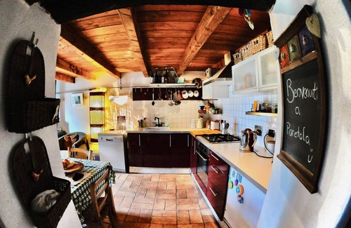 Licciana Nardi House | Charming and authentic Italian casa with pool